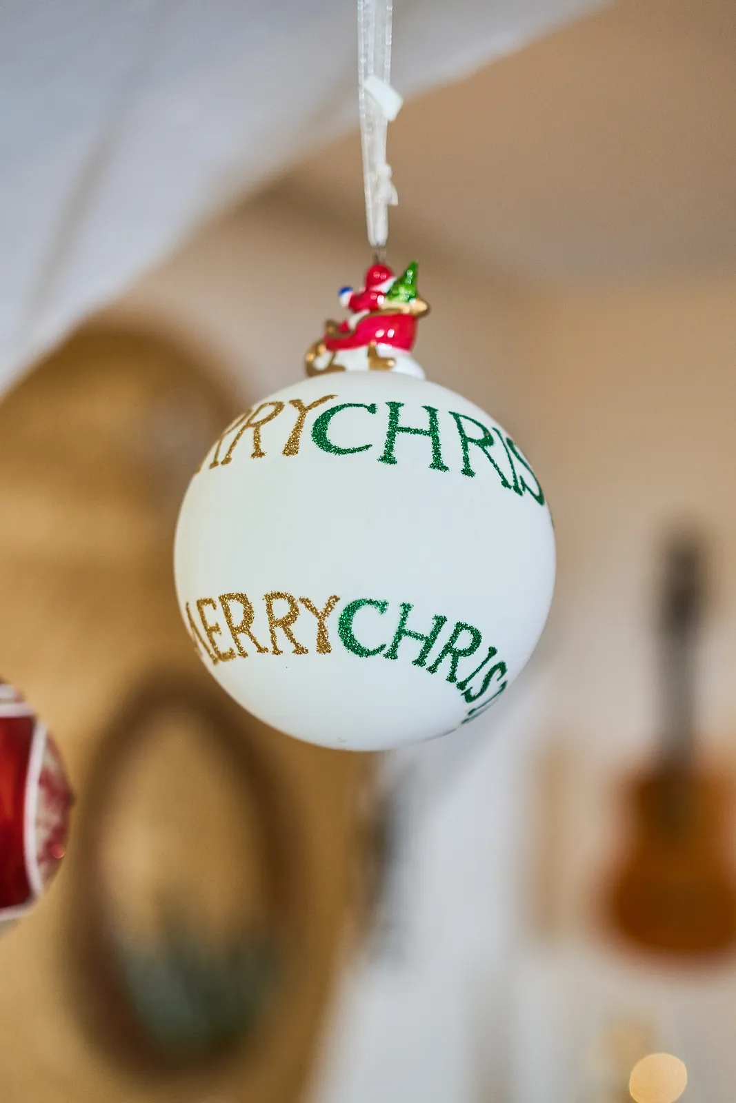 Decoración navideña de Abacería La Familia en Castilleja de la Cuesta (15 de 24)