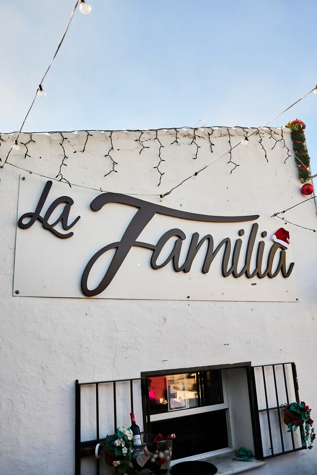 Decoración navideña de Abacería La Familia en Castilleja de la Cuesta (24 de 24)
